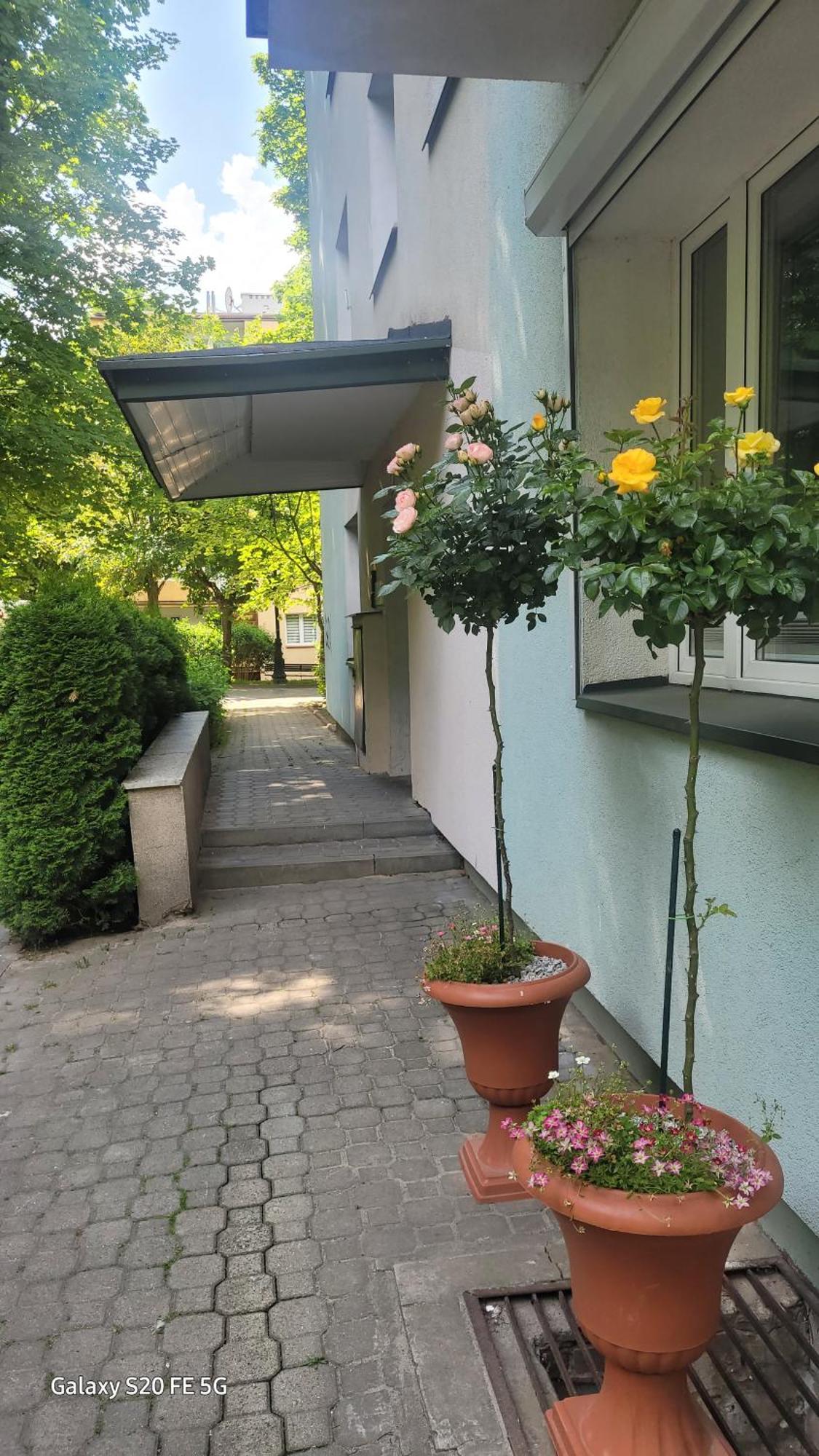 Apartament Przy Parku Apartman Nałęczów Kültér fotó